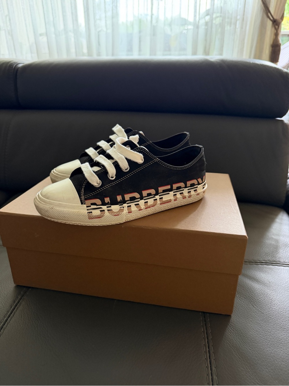 Burberry Sneakers